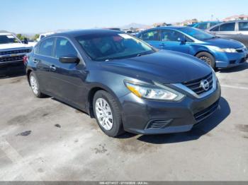  Salvage Nissan Altima