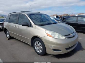  Salvage Toyota Sienna