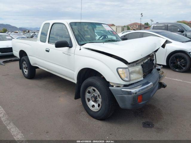  Salvage Toyota Tacoma