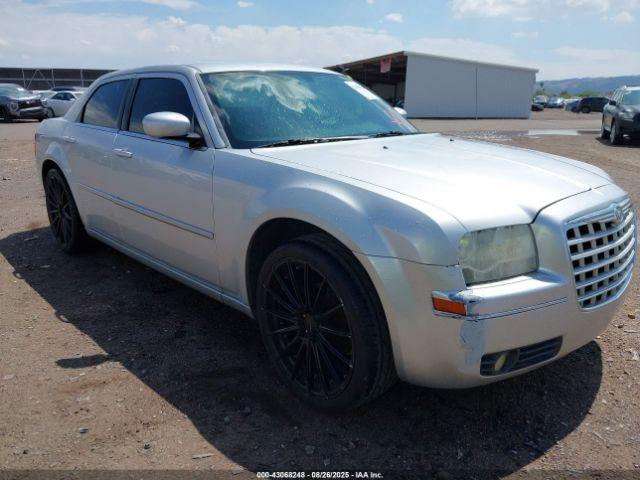 Salvage Chrysler 300