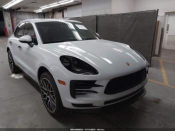  Salvage Porsche Macan
