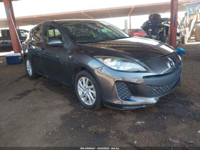  Salvage Mazda Mazda3