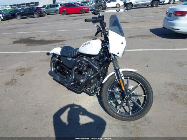  Salvage Harley-Davidson Xl883