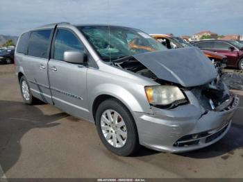  Salvage Chrysler Town & Country