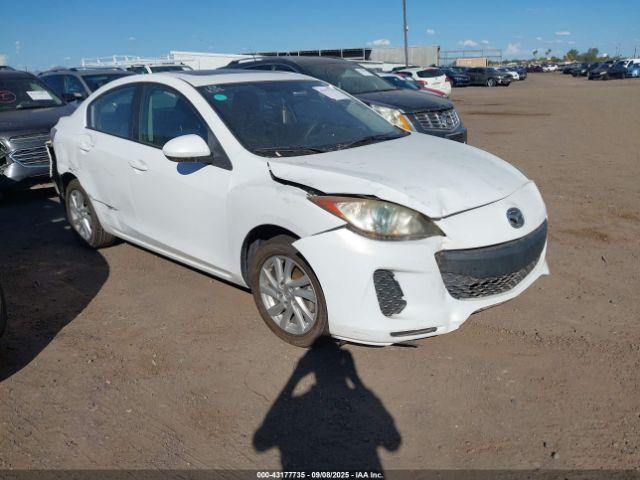  Salvage Mazda Mazda3