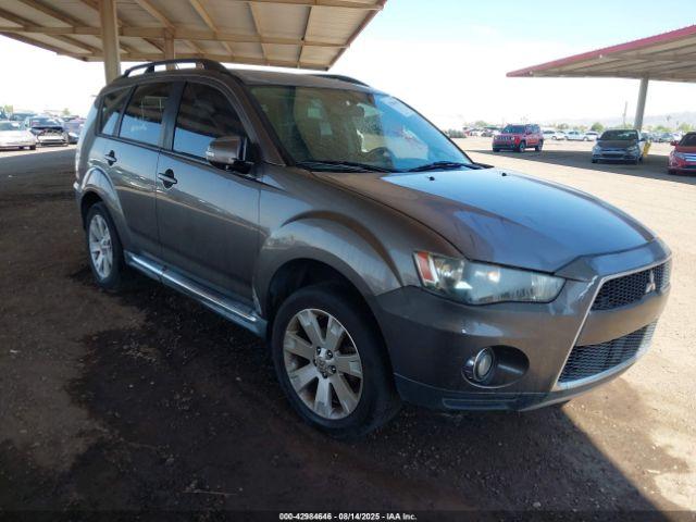 Salvage Mitsubishi Outlander