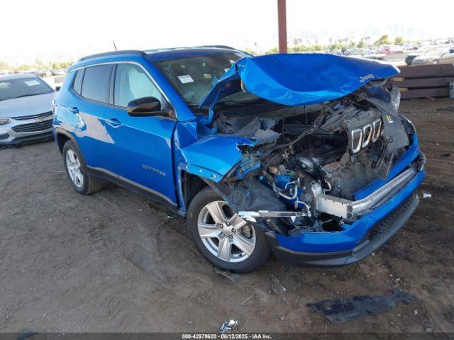  Salvage Jeep Compass