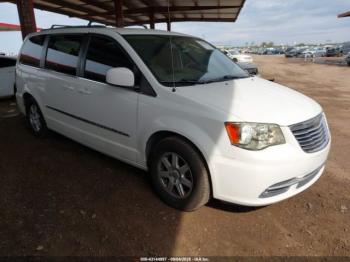  Salvage Chrysler Town & Country