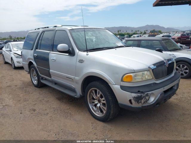  Salvage Lincoln Navigator