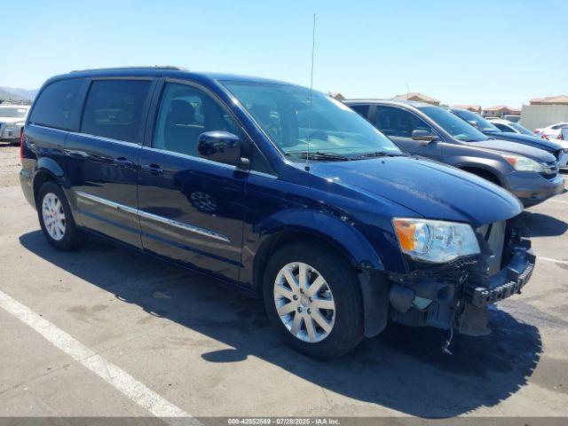  Salvage Chrysler Town & Country