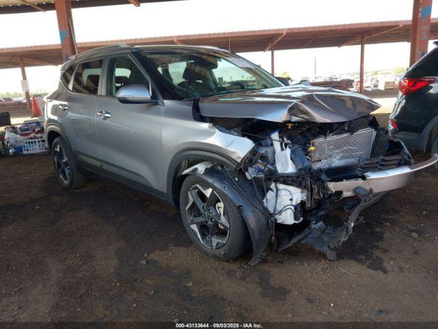  Salvage Kia Seltos