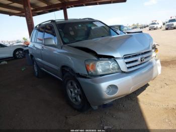  Salvage Toyota Highlander