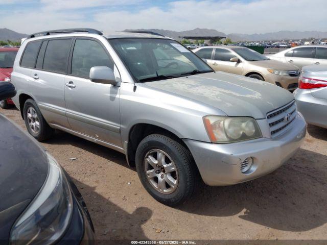  Salvage Toyota Highlander