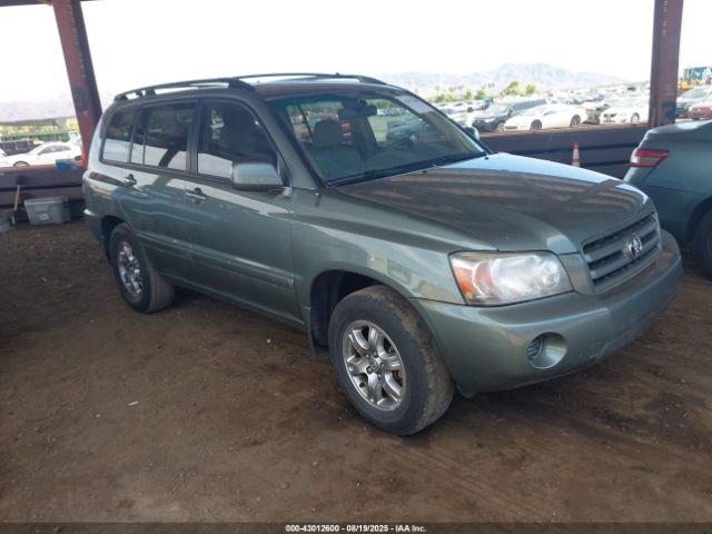  Salvage Toyota Highlander
