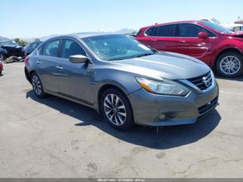  Salvage Nissan Altima