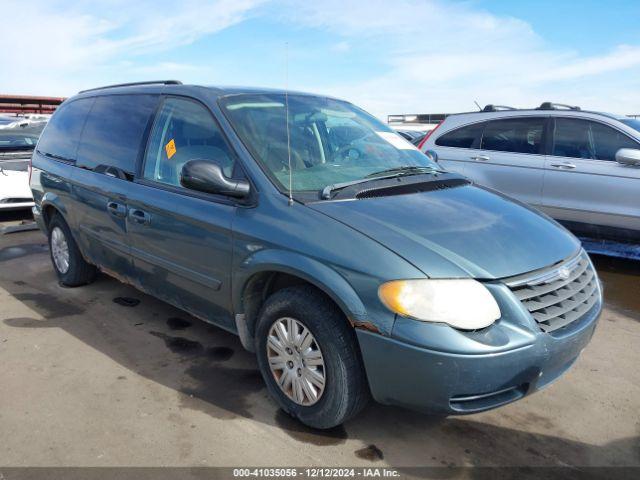  Salvage Chrysler Town & Country