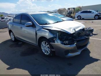  Salvage Mazda Mazda3