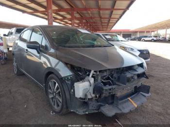  Salvage Nissan Versa