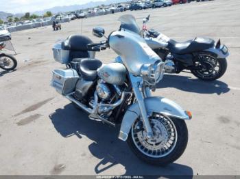  Salvage Harley-Davidson Flhtc