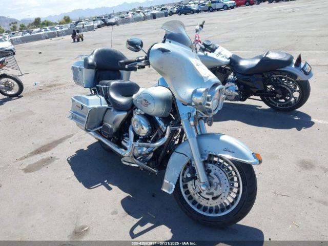  Salvage Harley-Davidson Flhtc
