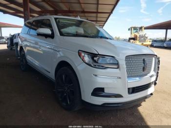  Salvage Lincoln Navigator
