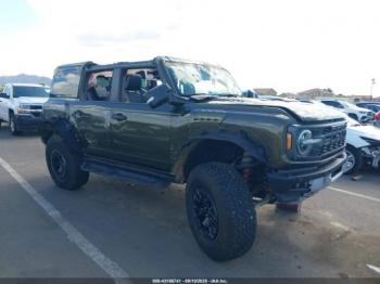  Salvage Ford Bronco