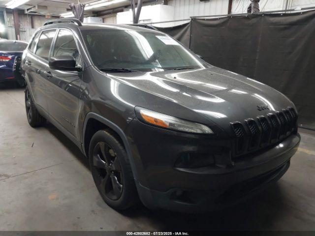  Salvage Jeep Cherokee