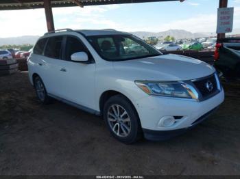  Salvage Nissan Pathfinder