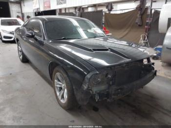  Salvage Dodge Challenger