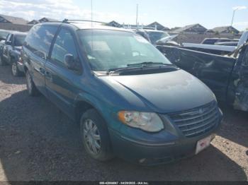  Salvage Chrysler Town & Country