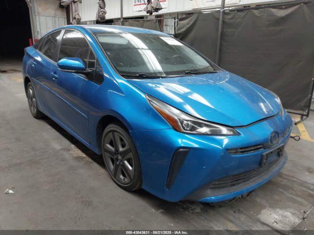  Salvage Toyota Prius