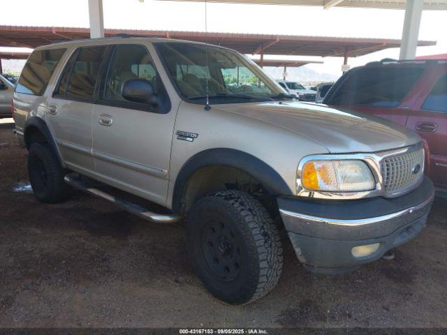  Salvage Ford Expedition
