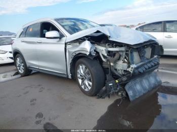  Salvage INFINITI Qx