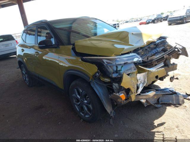  Salvage Kia Seltos