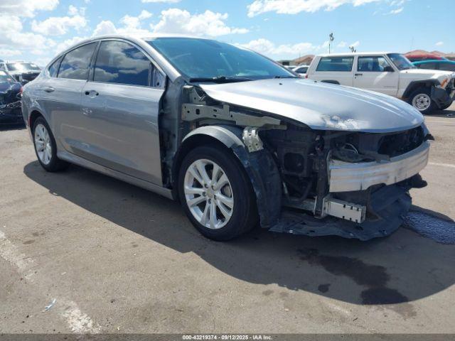  Salvage Chrysler 200