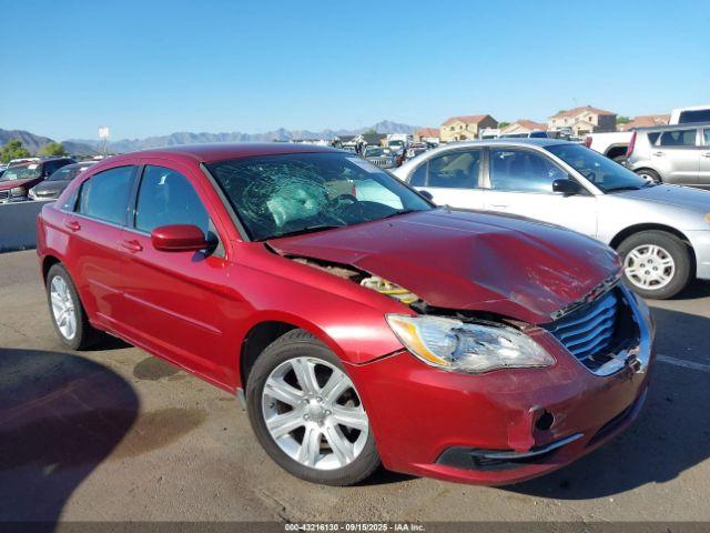  Salvage Chrysler 200