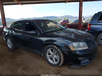  Salvage Dodge Avenger