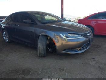  Salvage Chrysler 200