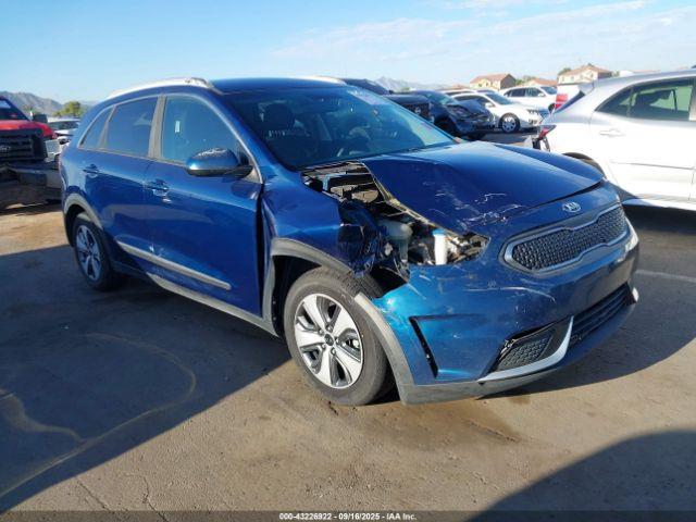  Salvage Kia Niro