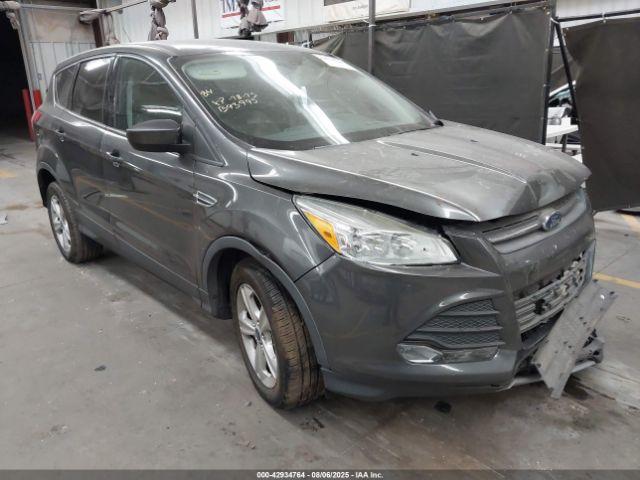  Salvage Ford Escape