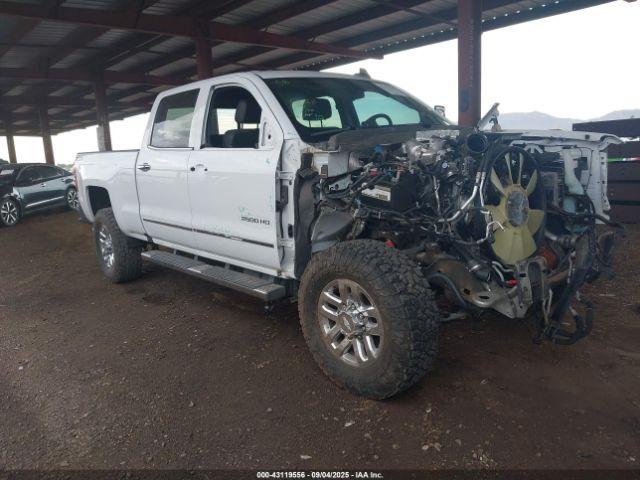  Salvage Chevrolet Silverado 2500