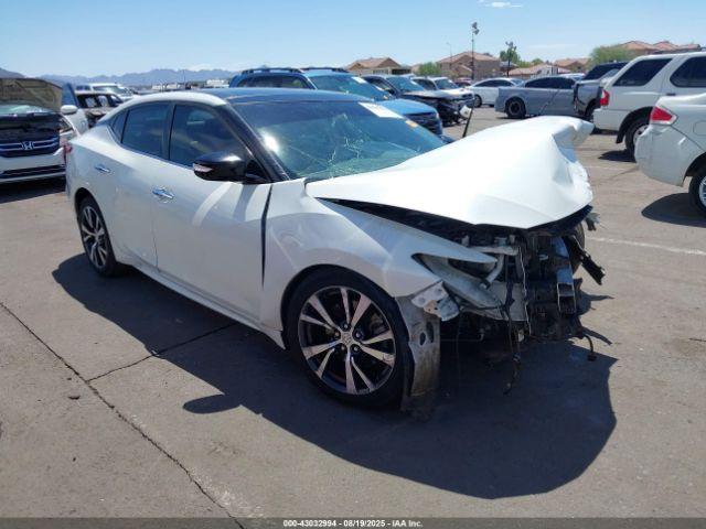  Salvage Nissan Maxima