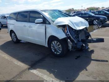  Salvage Kia Sedona