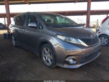  Salvage Toyota Sienna