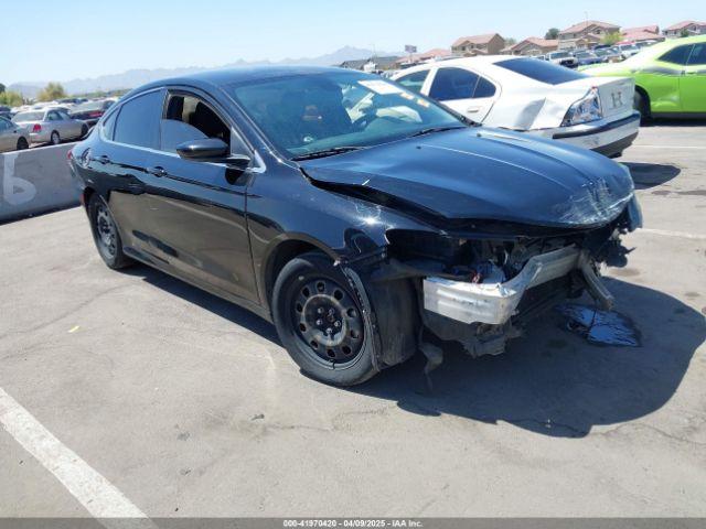 Salvage Chrysler 200