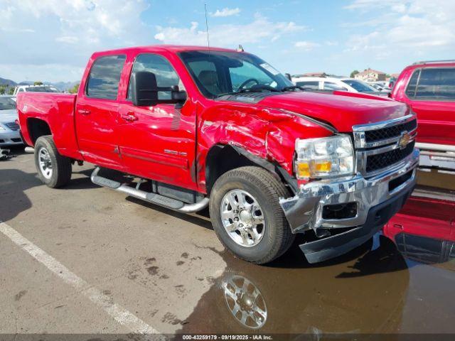  Salvage Chevrolet Silverado 2500