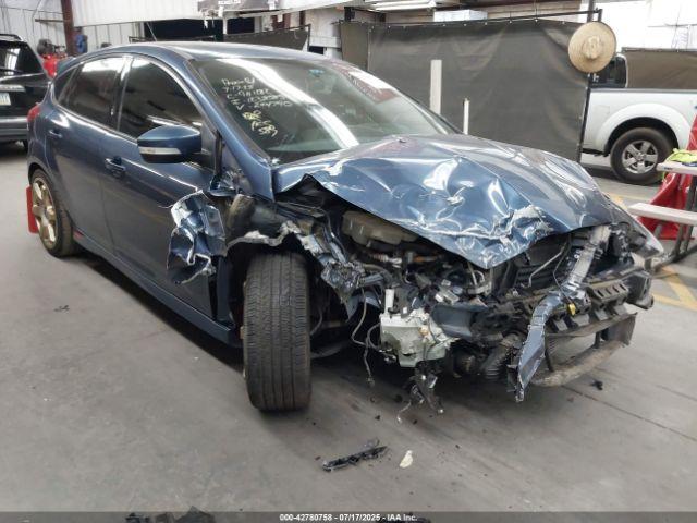  Salvage Ford Focus St
