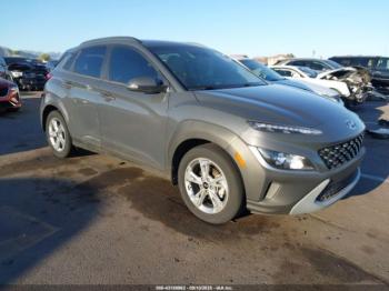  Salvage Hyundai KONA