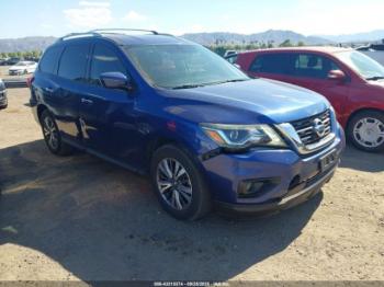  Salvage Nissan Pathfinder