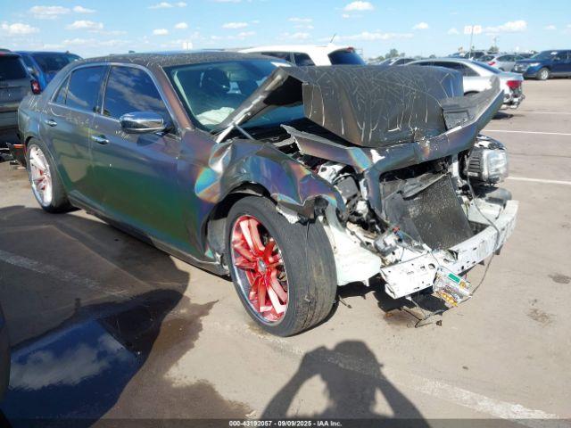 Salvage Chrysler 300c